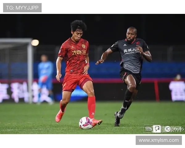 广州足球队强势领跑杯赛积分榜积69分展现冠军实力